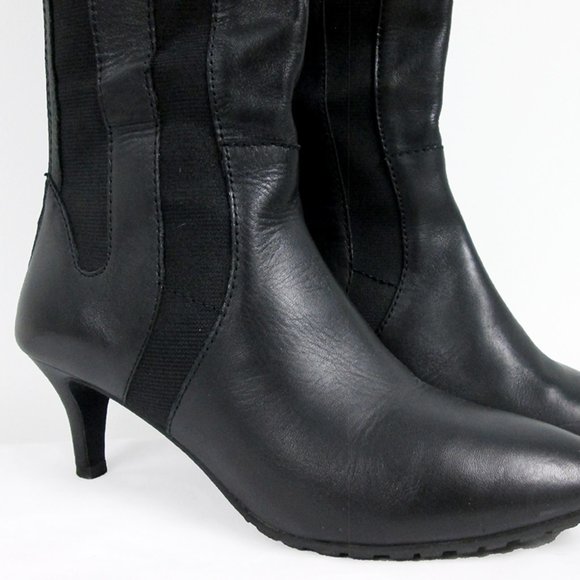 Tahari Women's 'Fiore ' Leather Boots - Picture 10 of 15